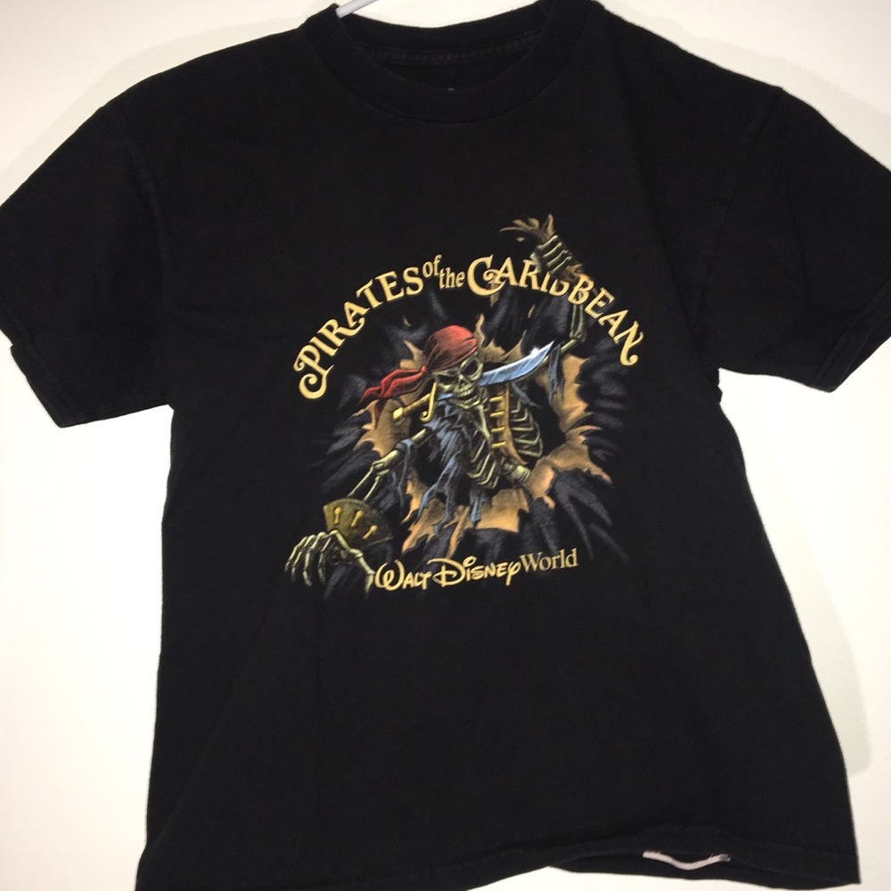 Disney show tee